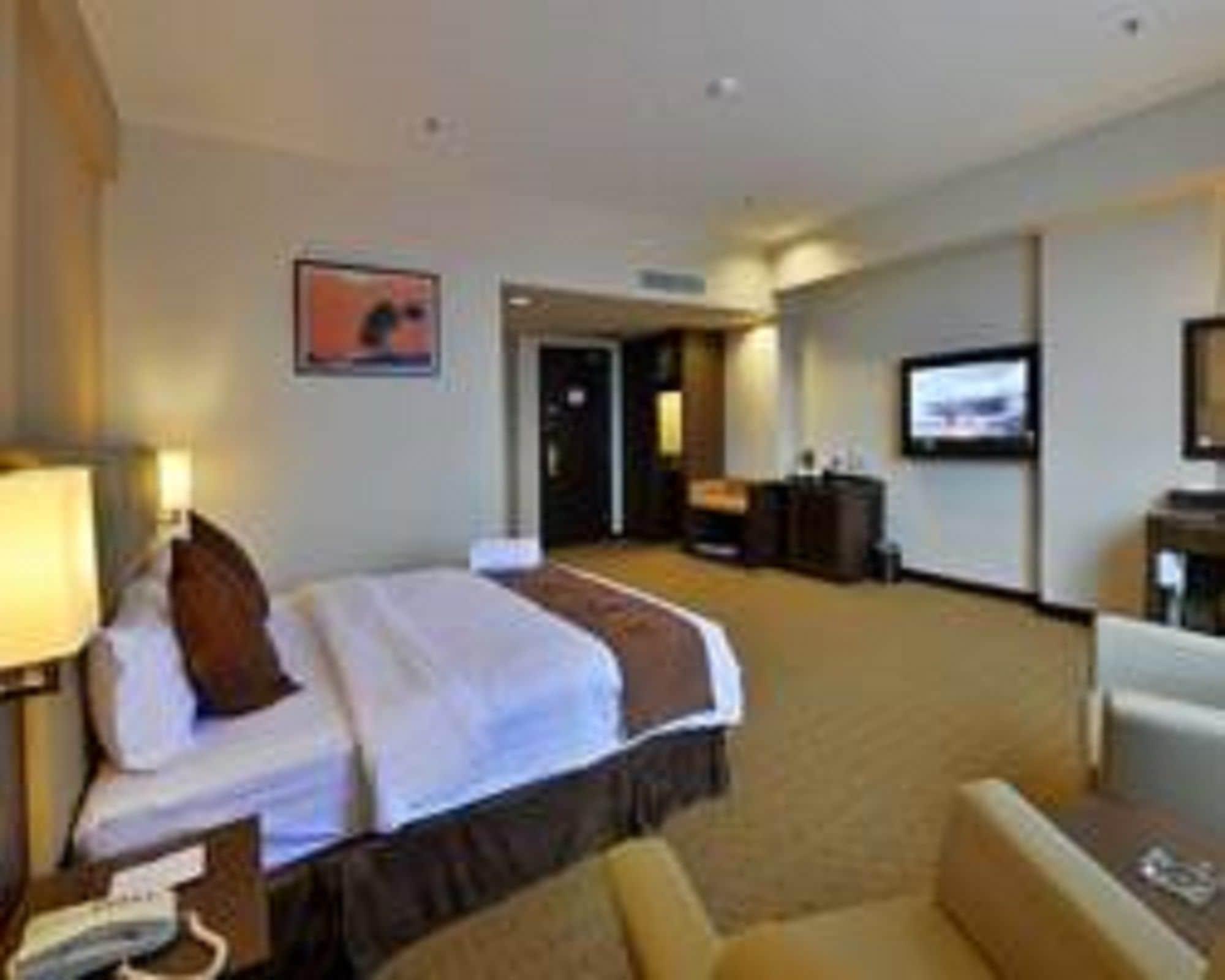 Lintas View Hotel Kota Kinabalu Exterior foto
